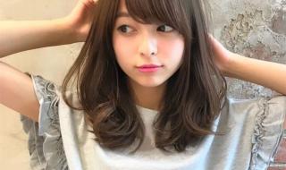 最新中长发发型图片